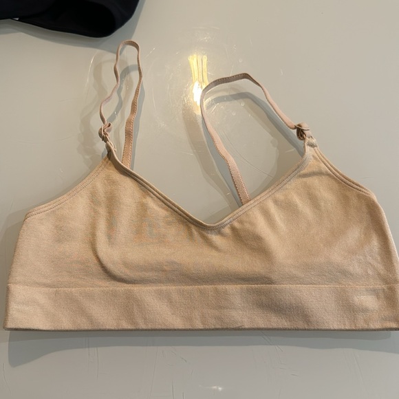 Four light-support bralettes - size Small - Picture 5 of 14
